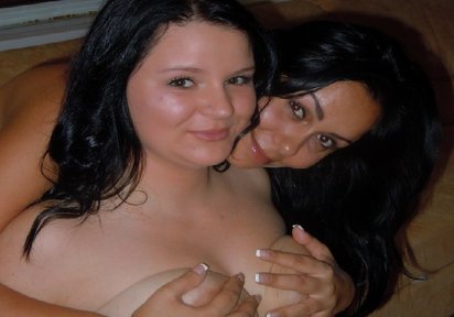 Girlscam HornyElisabeth+SexyErica